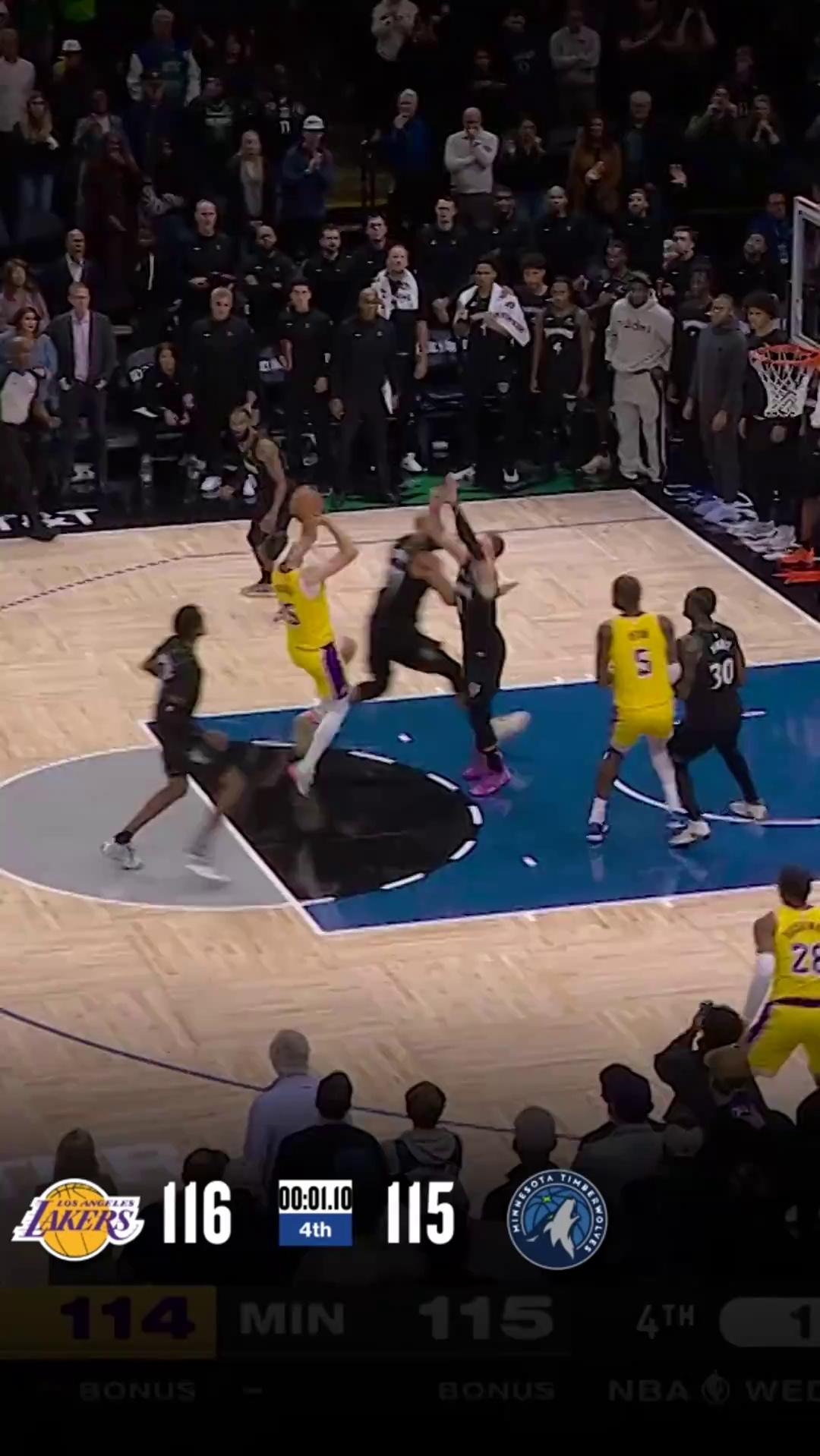 赛后突围战来临;波士顿凯尔特人围绕社区盾绝杀压哨;气氛紧张;团队化学反应显著(nba外线防守排名) 赛后突围战来临;波士顿凯尔特人围绕社区盾绝杀压哨;气氛紧张;团队化学反应显著(nba外线防守排名)